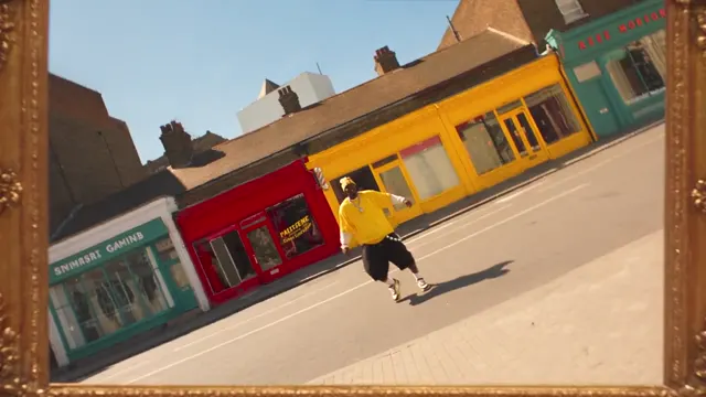 Infinite zoom